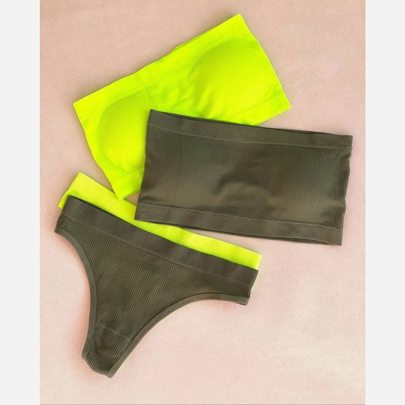 ست نیمتنه دکلته و شورت بکلس نخی کبریتی کاپدار متحرک سایز 38 تا 46